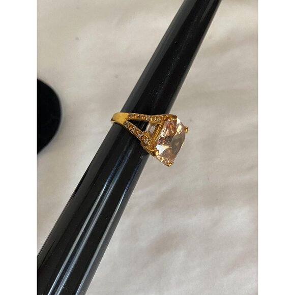 Lovely  yellow goldtone warm light amber color CZ ring size 6 - Picture 6 of 7